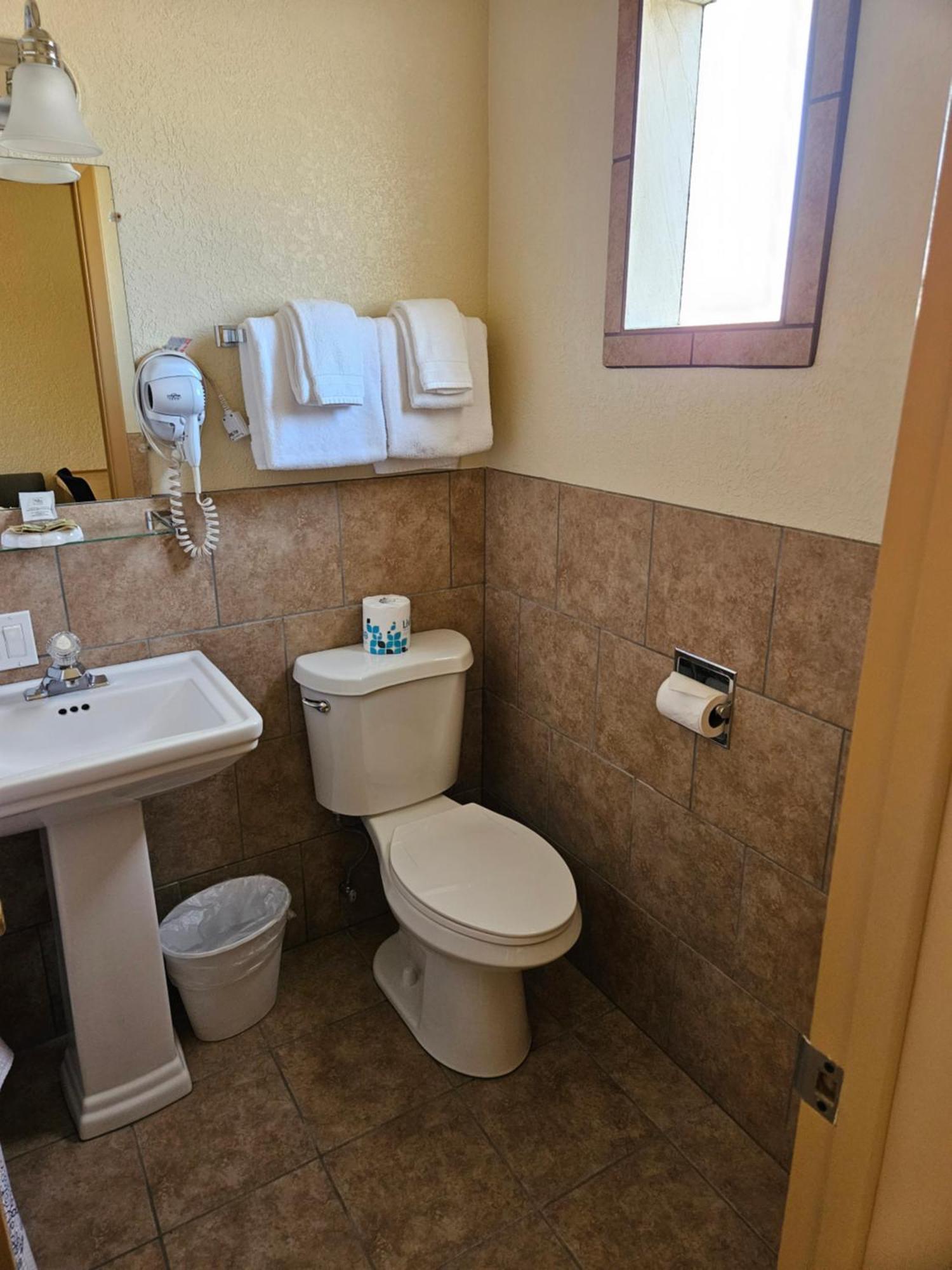 Travel Inn Motel Canon City Dış mekan fotoğraf