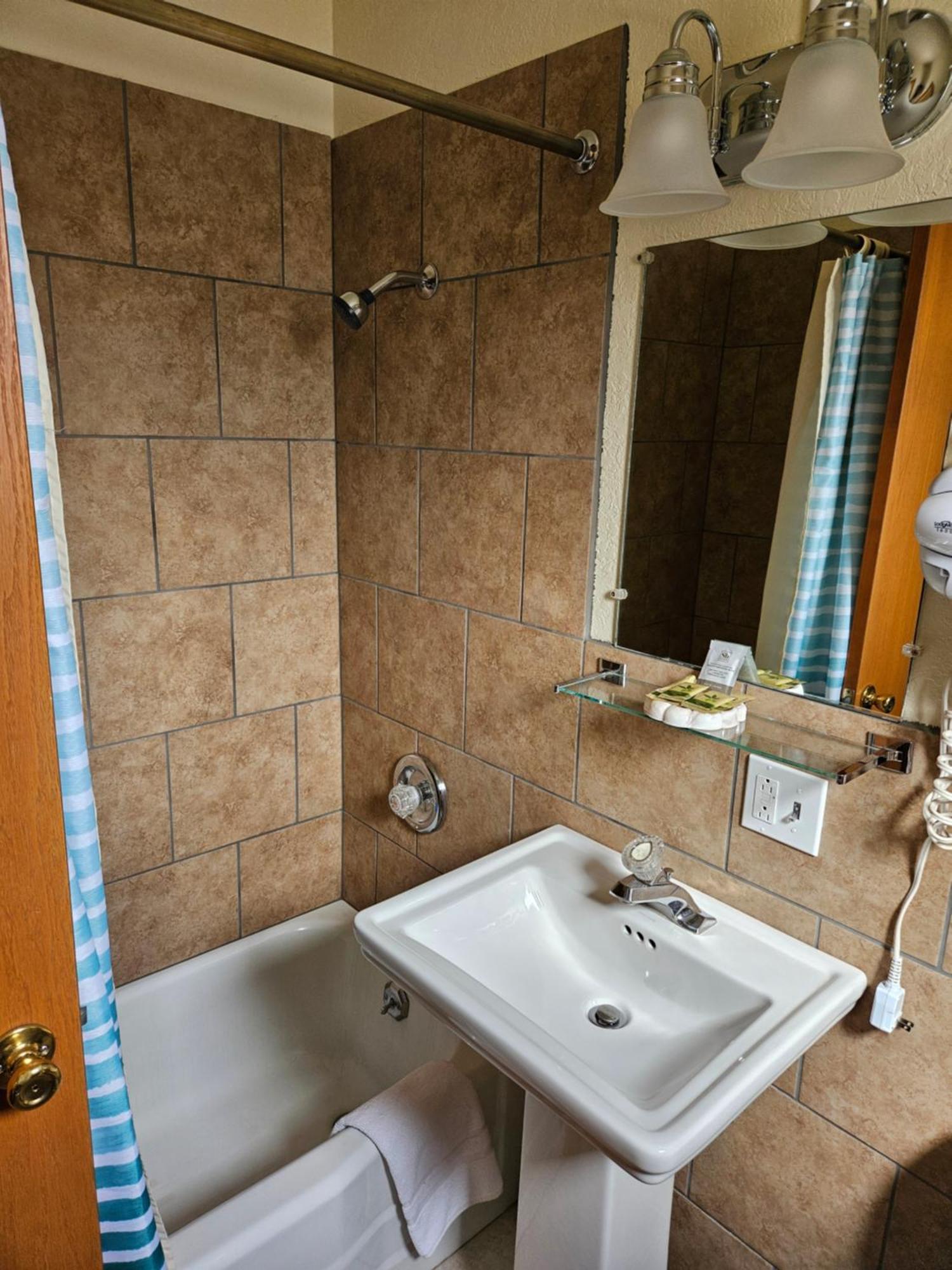 Travel Inn Motel Canon City Dış mekan fotoğraf