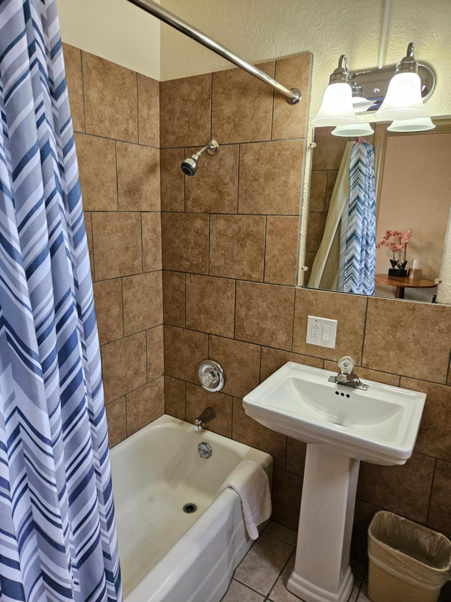 Travel Inn Motel Canon City Dış mekan fotoğraf