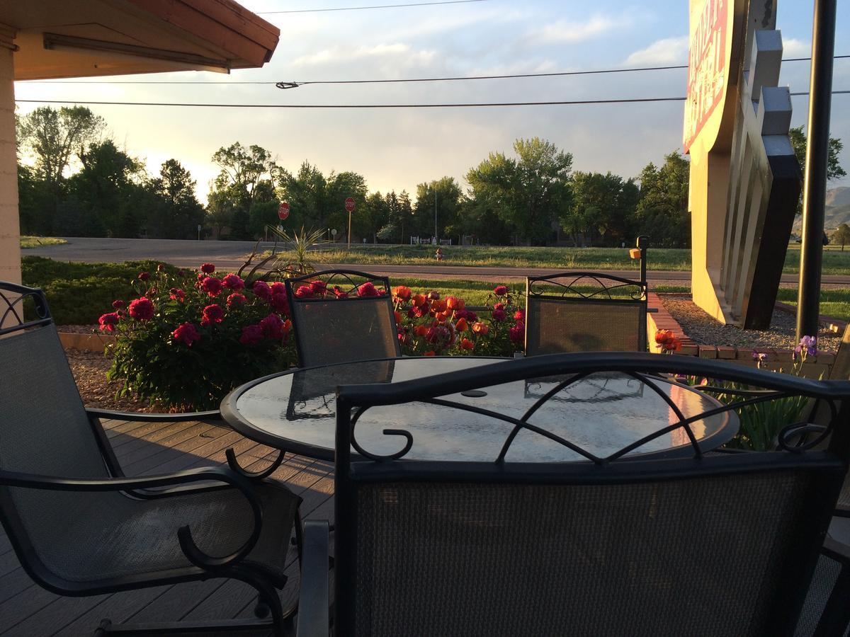 Travel Inn Motel Canon City Dış mekan fotoğraf